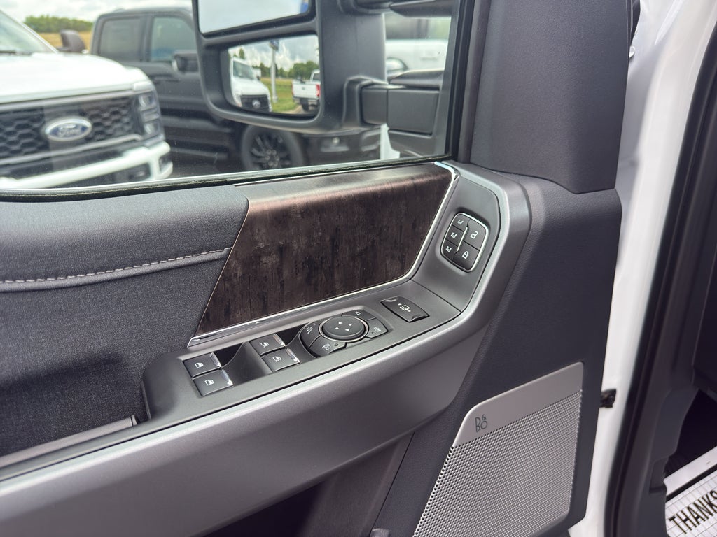 2026 Ford F-350 F-350® Lariat®