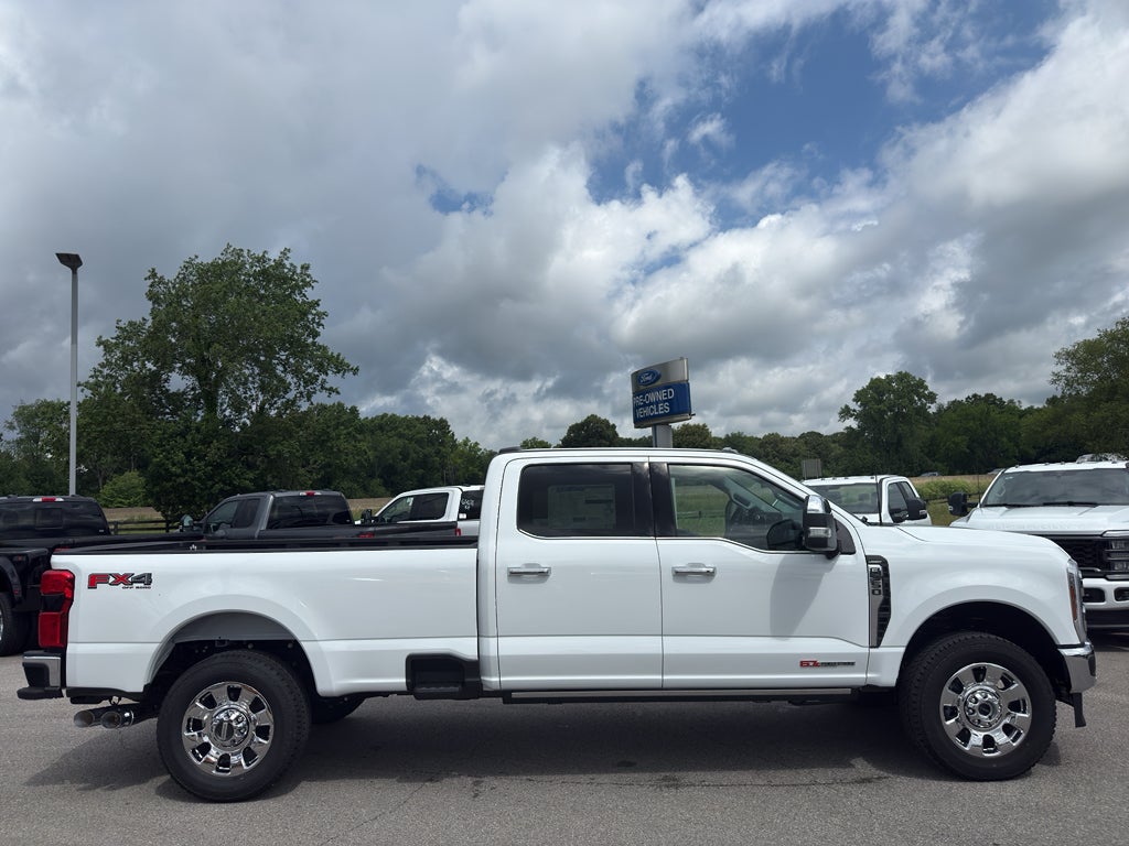 2026 Ford F-350 F-350® Lariat®