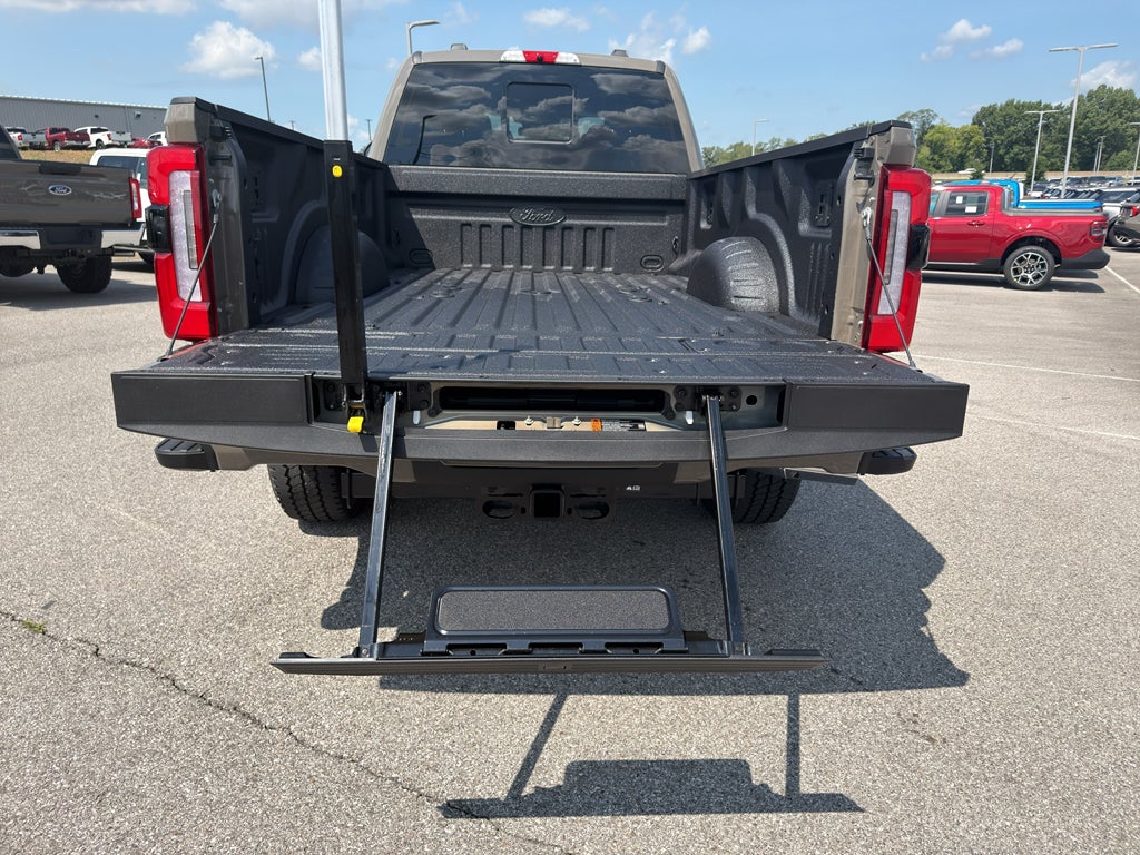 2026 Ford F-350 F-350® Platinum®