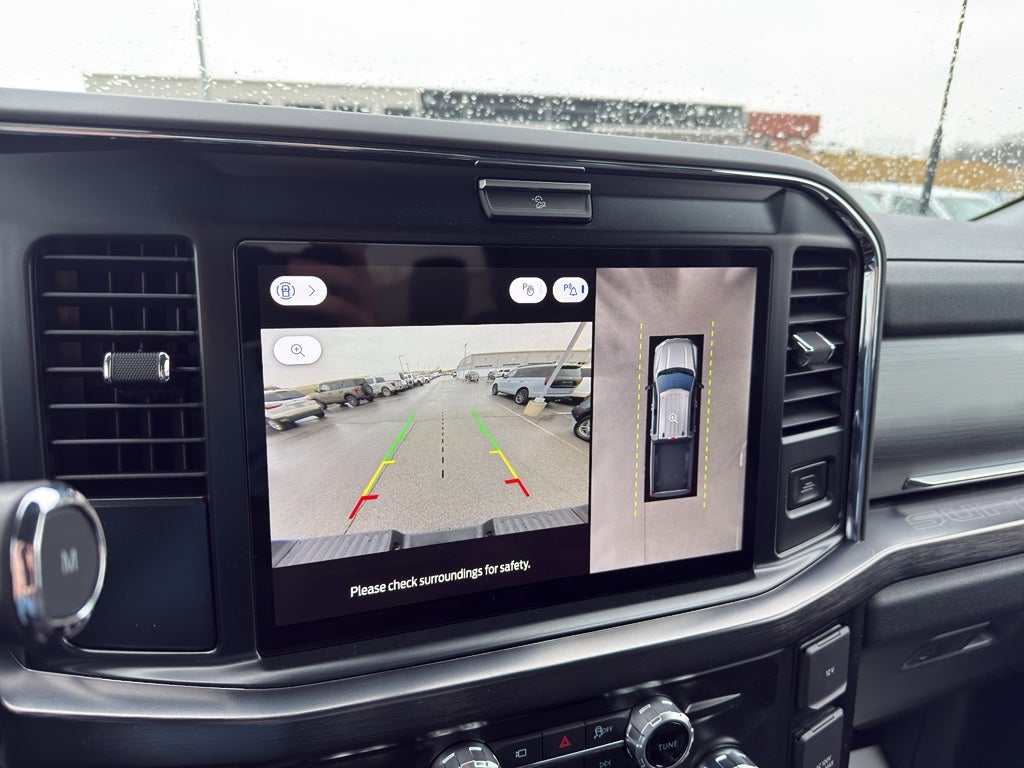 2026 Ford F-350 F-350® Lariat®