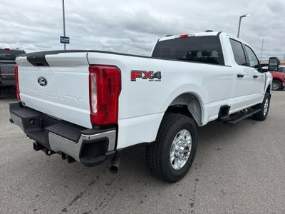 2027 Ford F-350 F-350® XLT