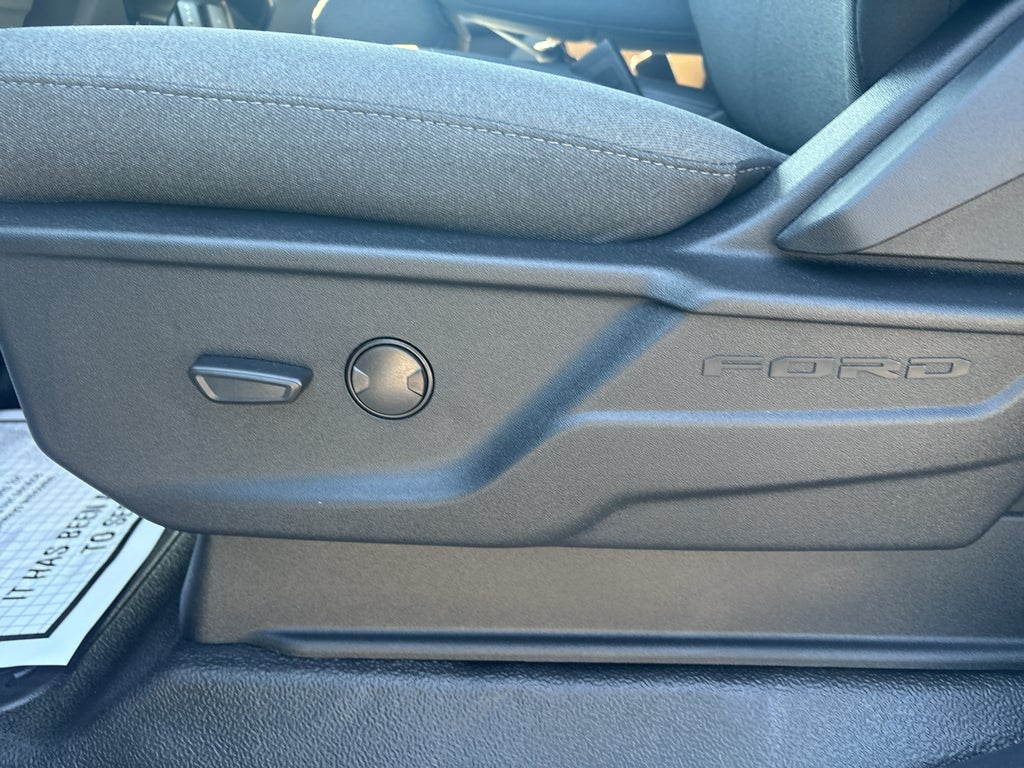 2027 Ford F-350 F-350® XLT