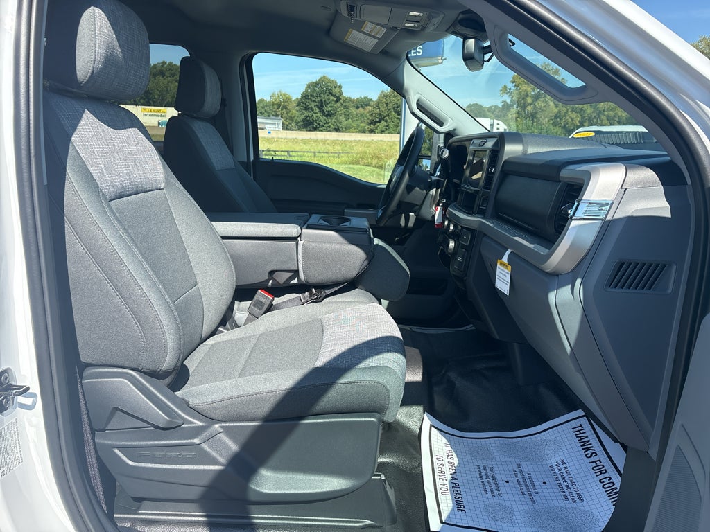 2027 Ford F-350 F-350® XLT