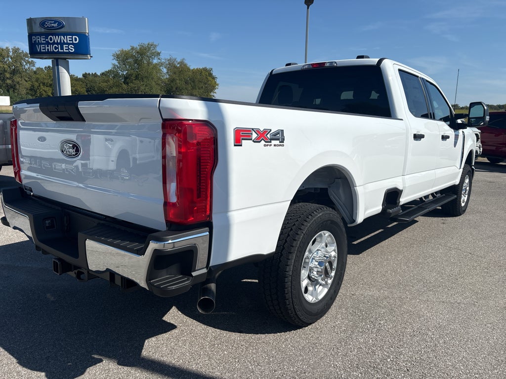 2027 Ford F-350 F-350® XLT