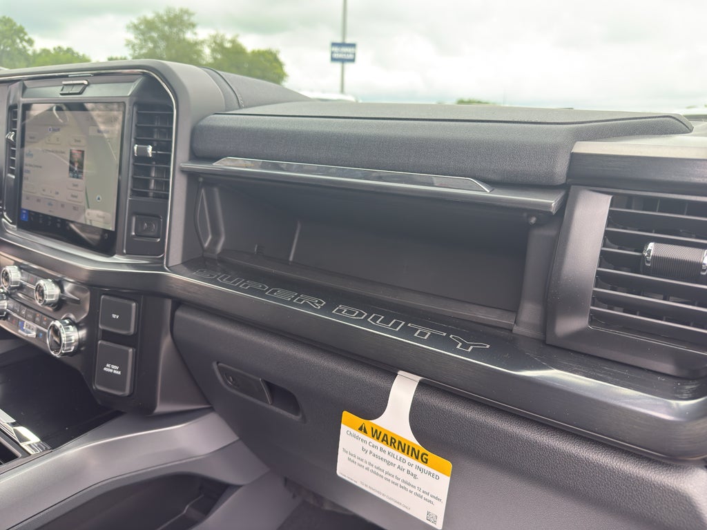 2026 Ford F-350 F-350® Lariat®