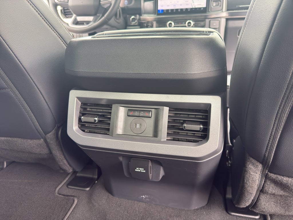 2026 Ford F-350 F-350® Lariat®