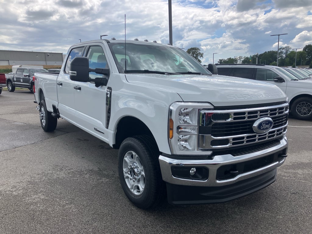 2026 Ford F-350 F-350® XLT