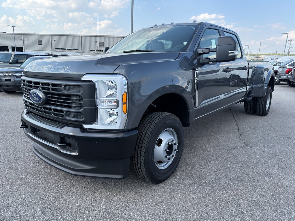 2026 Ford F-350 F-350® XL