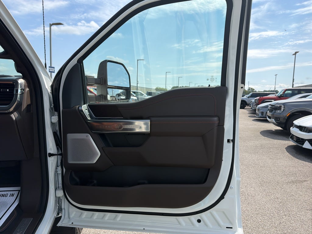2026 Ford F-350 F-350® King Ranch®