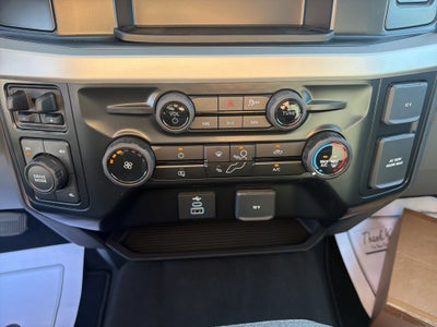 2027 Ford F-350 F-350® XLT