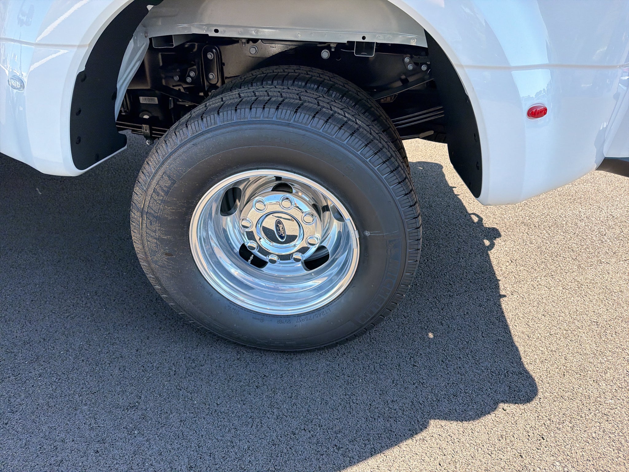 2027 Ford F-350 XL