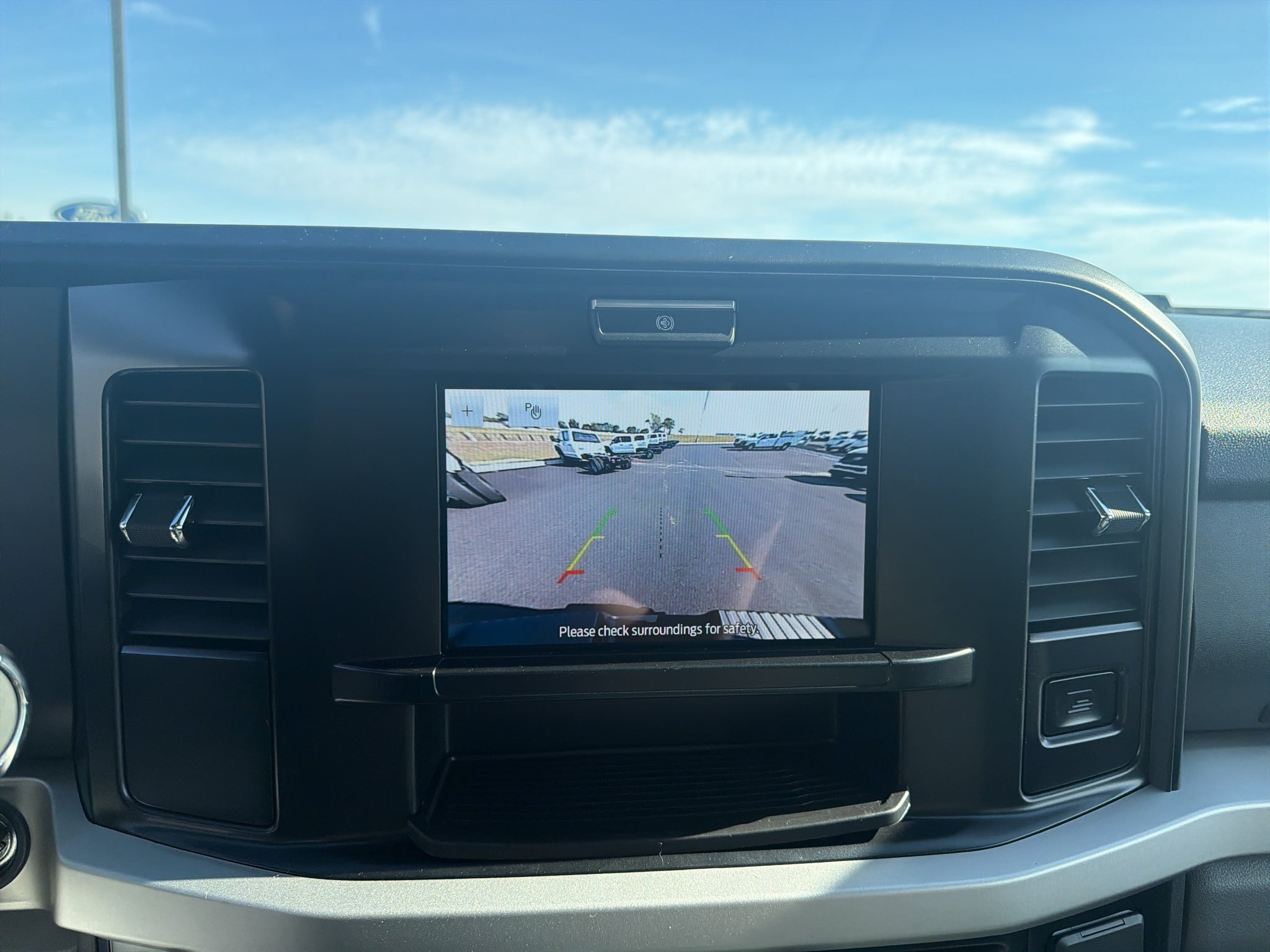 2027 Ford F-350 XLT