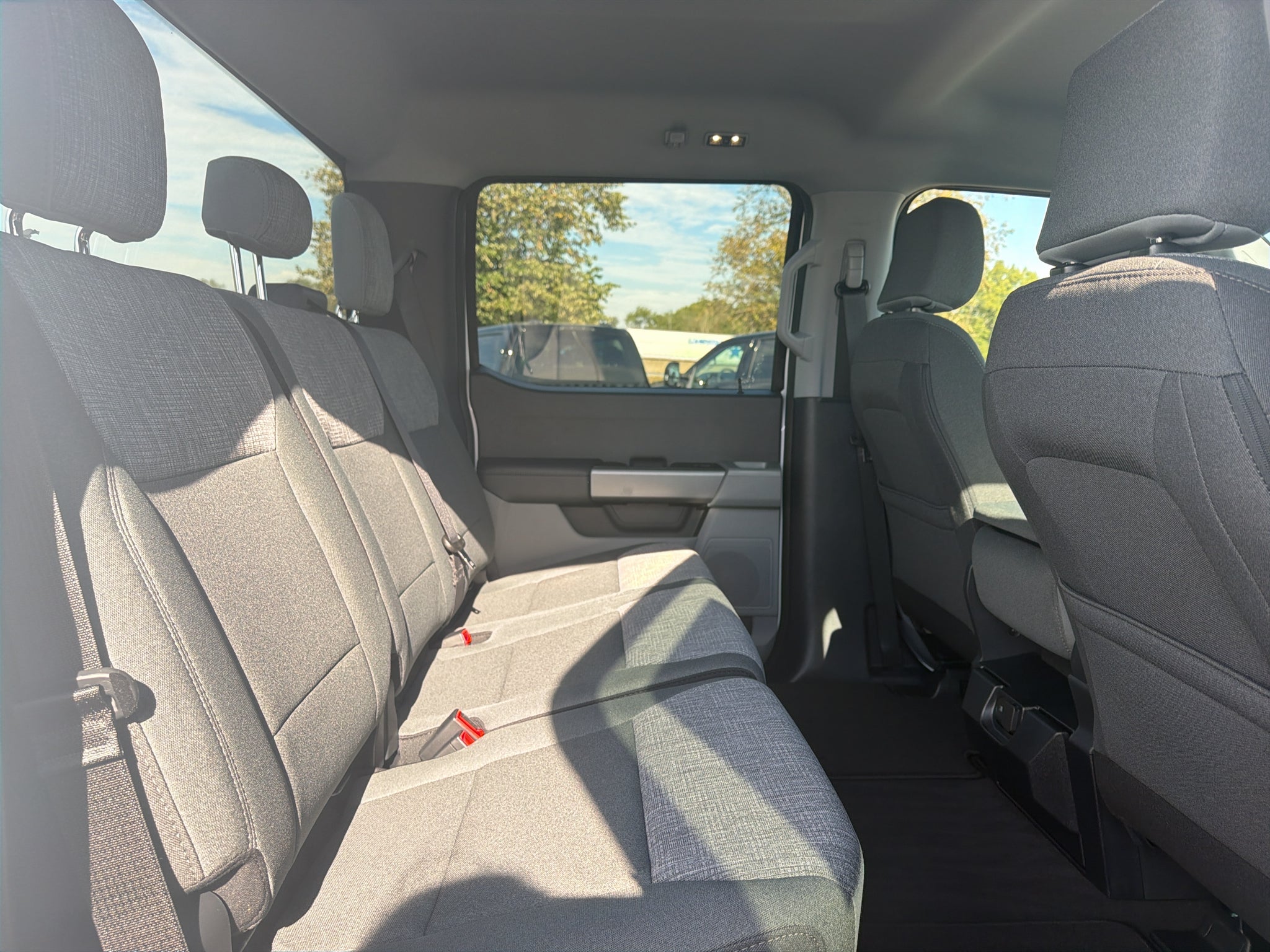 2027 Ford F-350 XLT