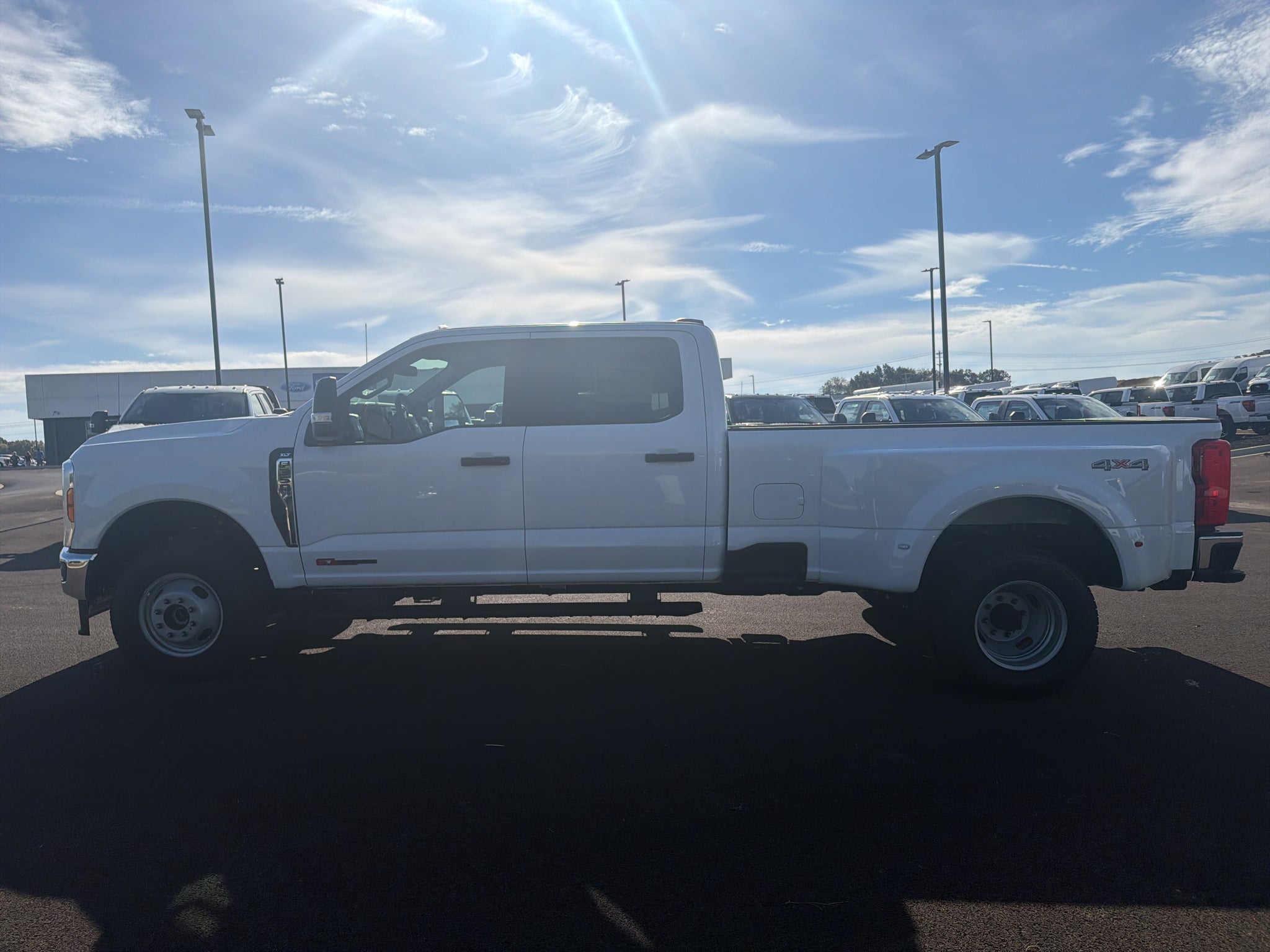2027 Ford F-350 XLT