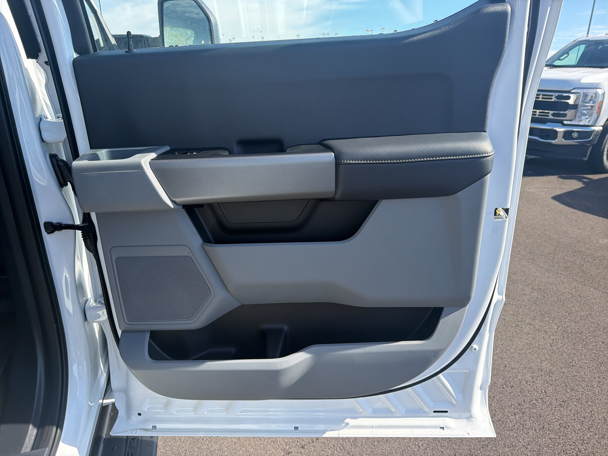 2027 Ford F-350 F-350® XL