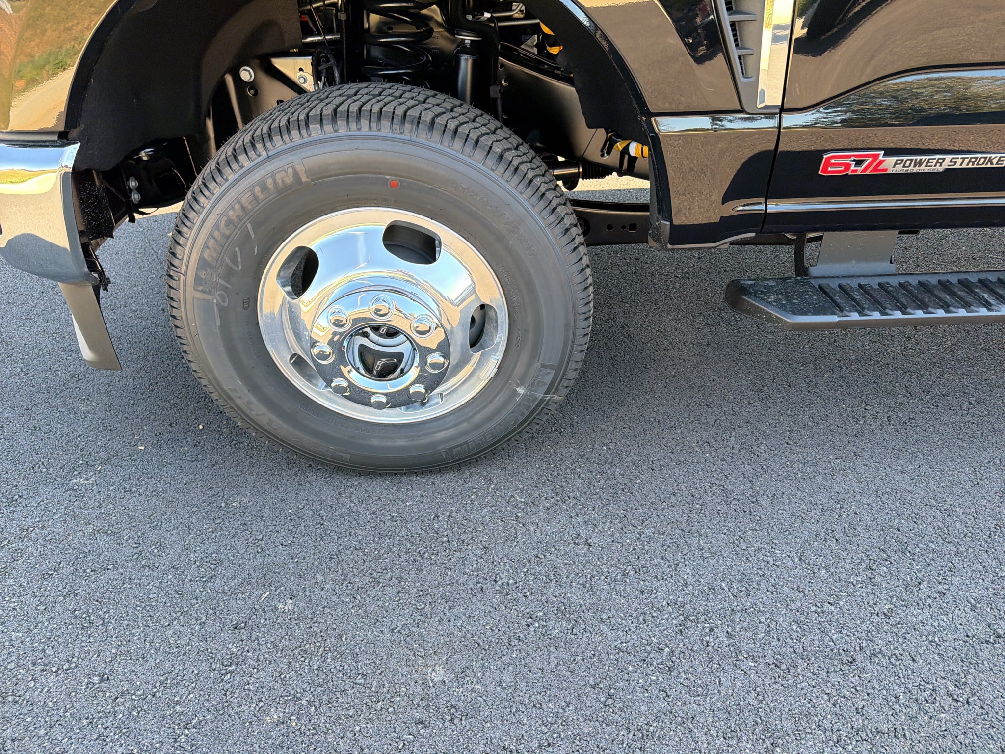 2027 Ford F-350 XLT