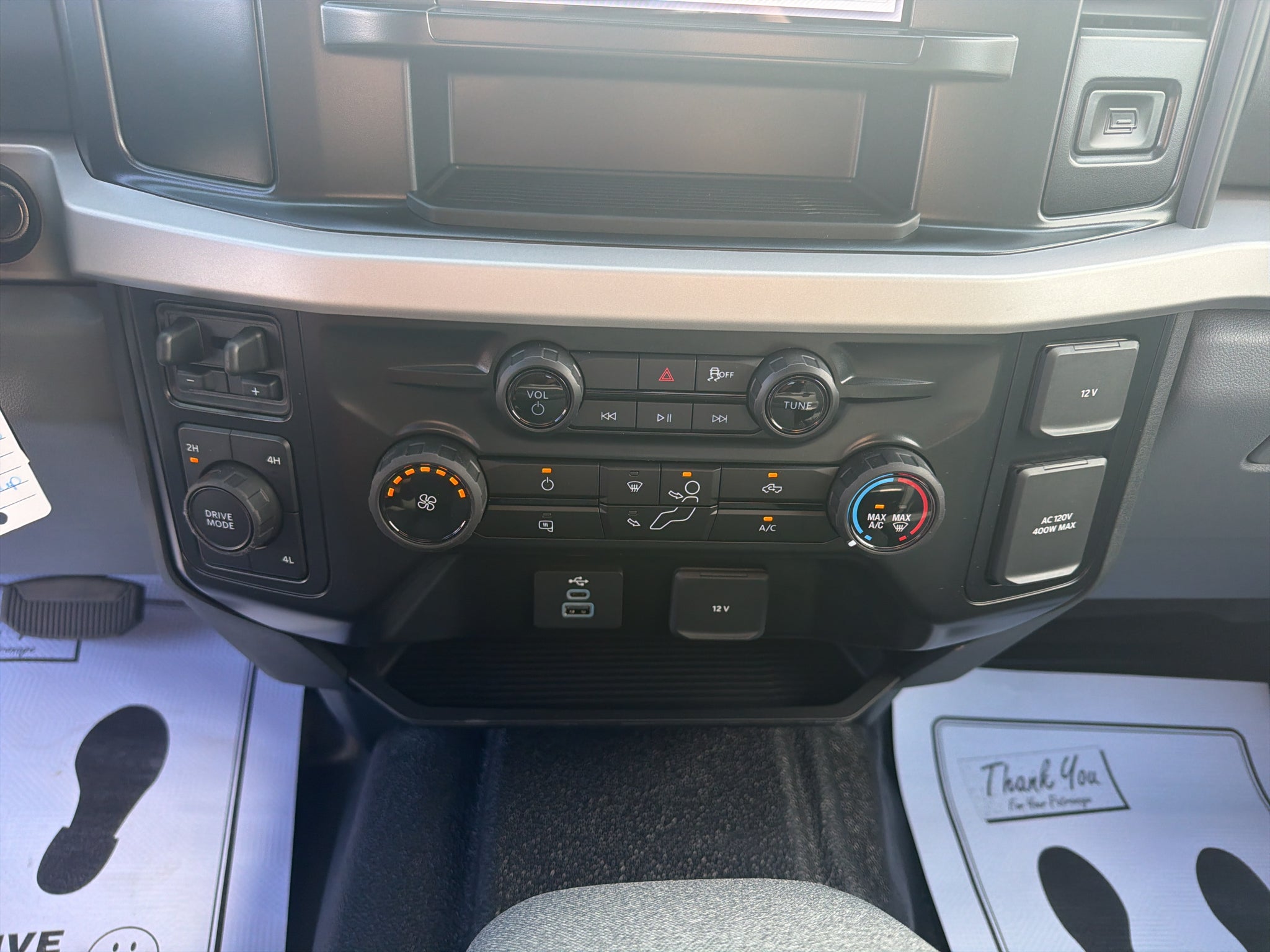 2027 Ford F-350 XLT