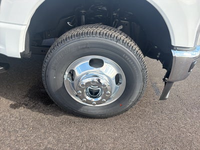 2027 Ford F-350 XLT