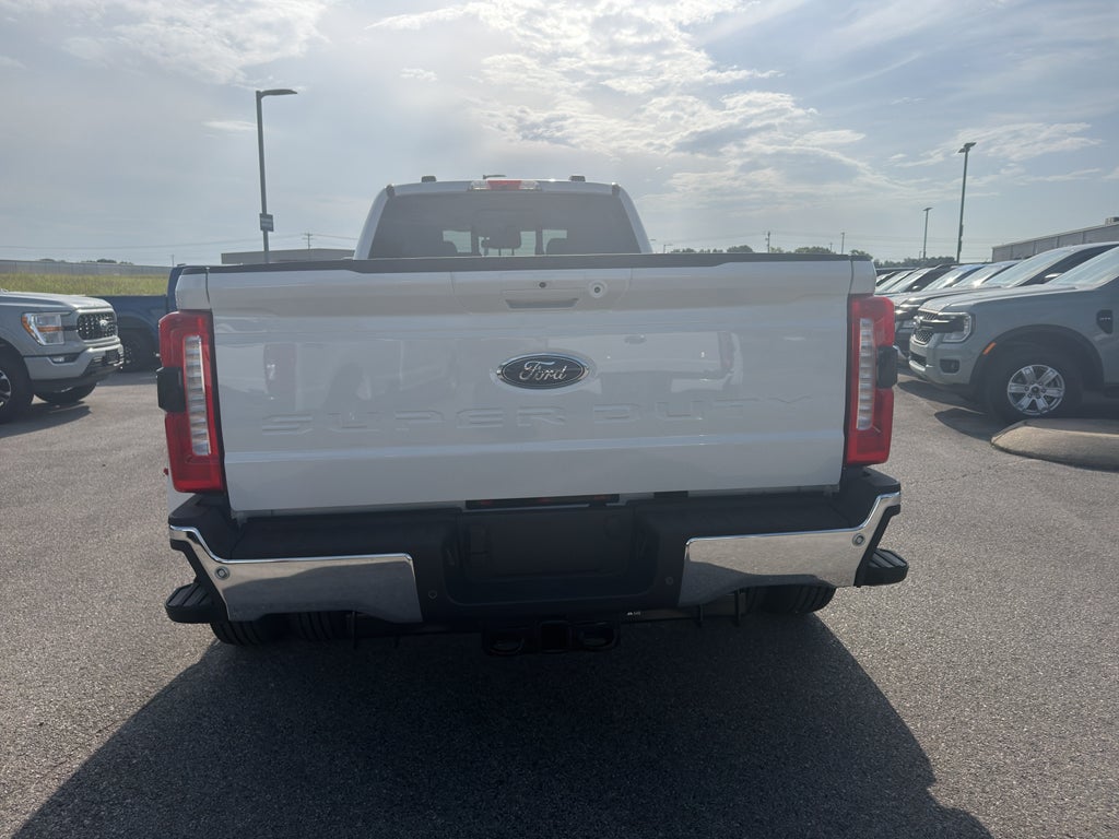 2026 Ford F-350 F-350® Lariat®