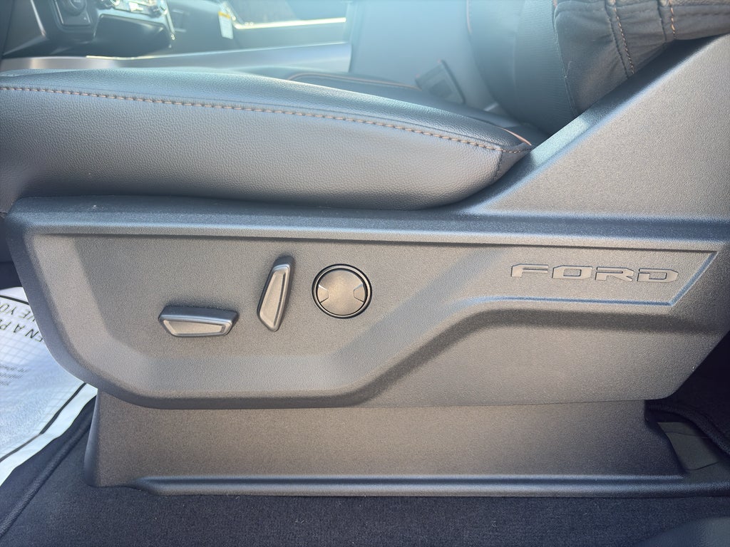 2026 Ford F-350 F-350® Lariat®