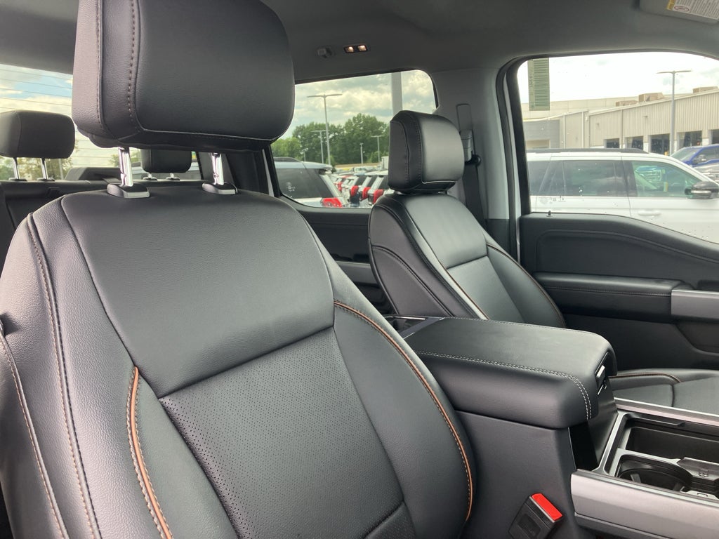 2026 Ford F-350 F-350® Lariat®