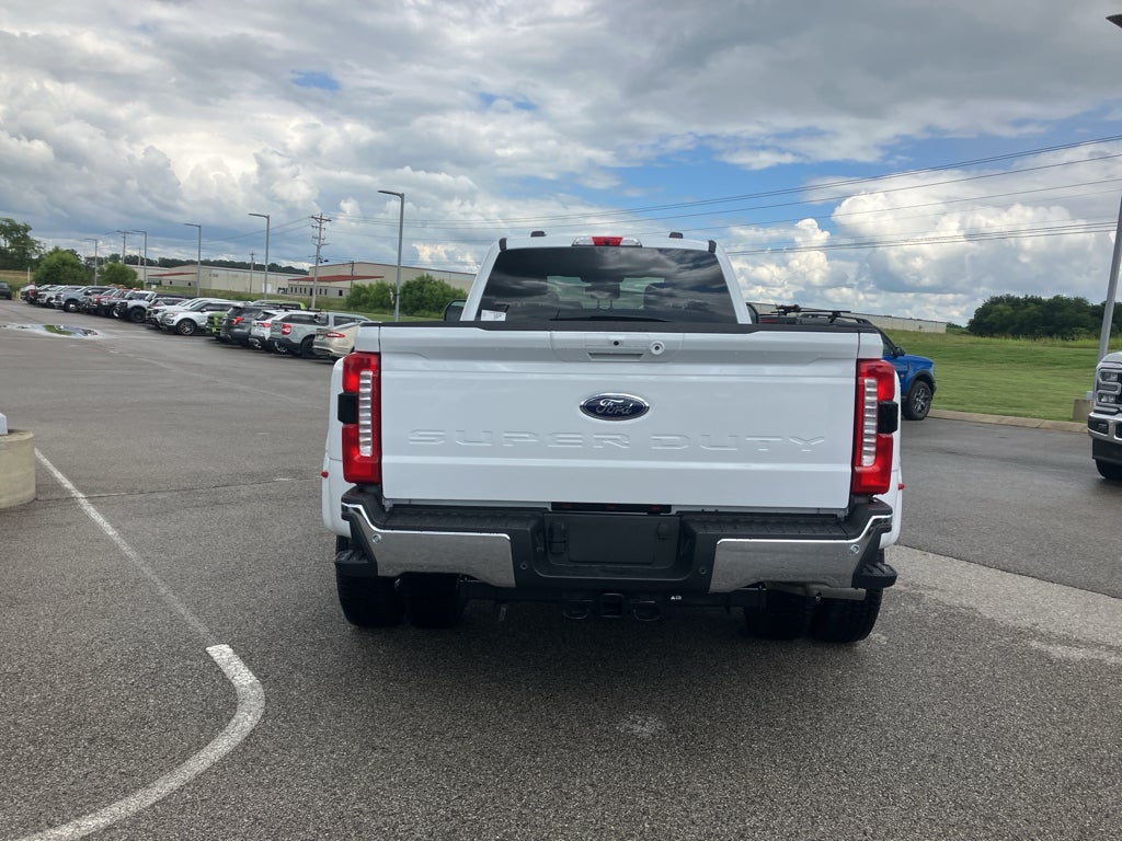 2026 Ford F-350 F-350® Lariat®