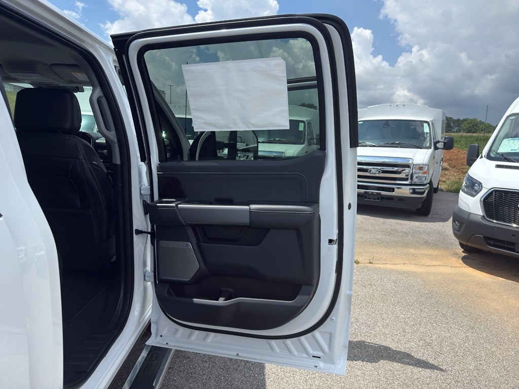 2026 Ford F-350 F-350® Lariat®