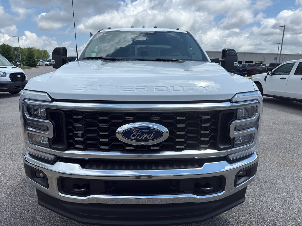 2026 Ford F-350 F-350® Lariat®
