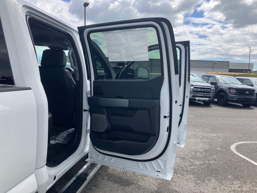 2026 Ford F-350 F-350® Lariat®