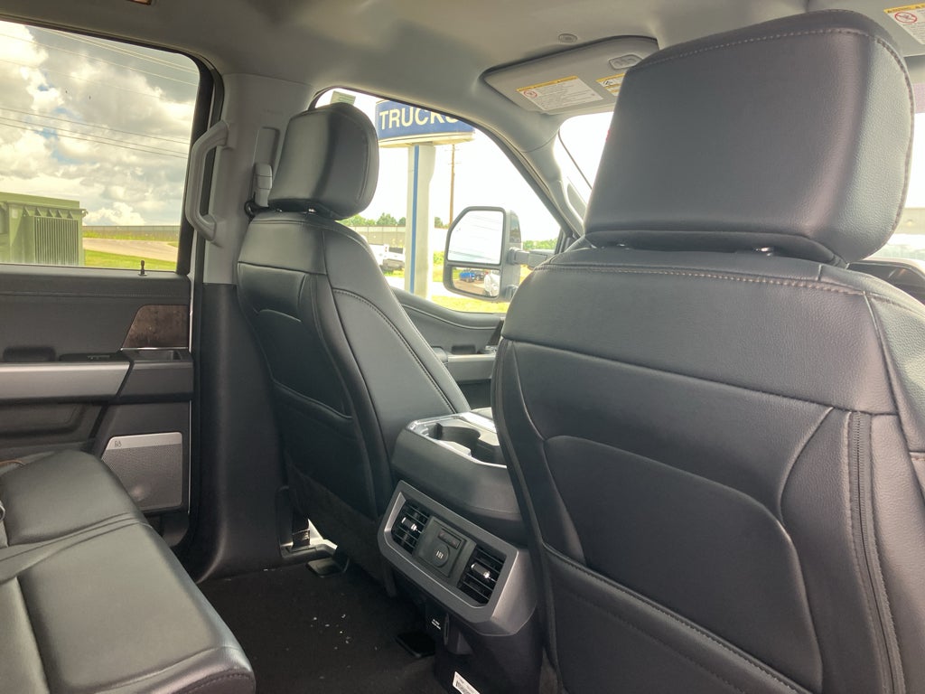 2026 Ford F-350 F-350® Lariat®