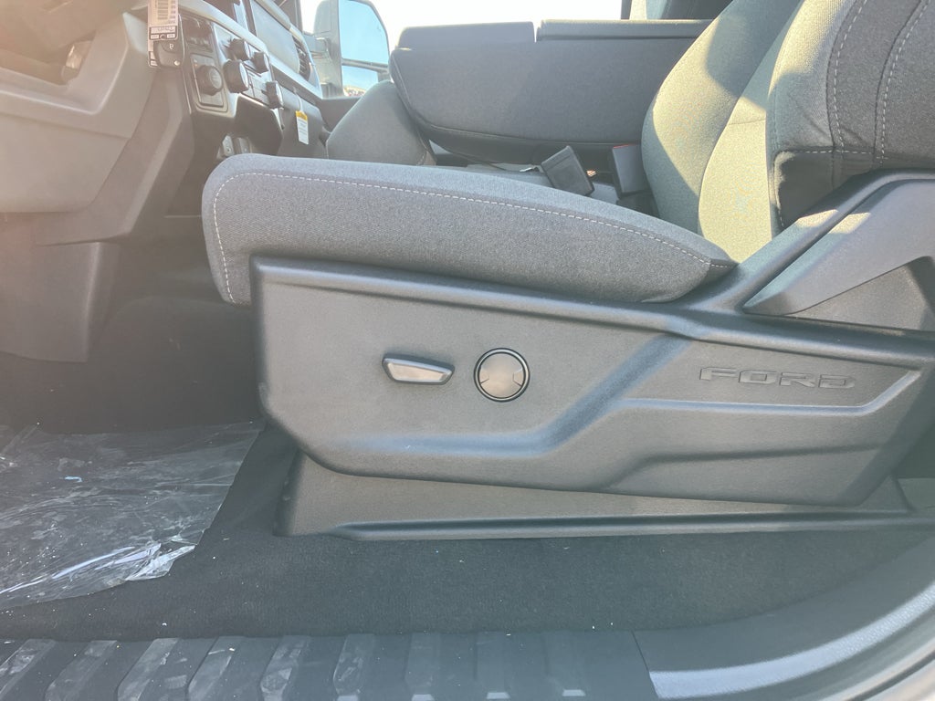 2026 Ford F-350 F-350® XLT