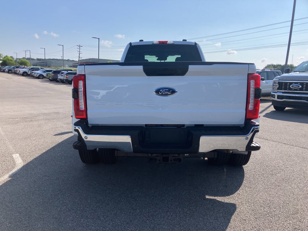 2026 Ford F-350 F-350® XLT
