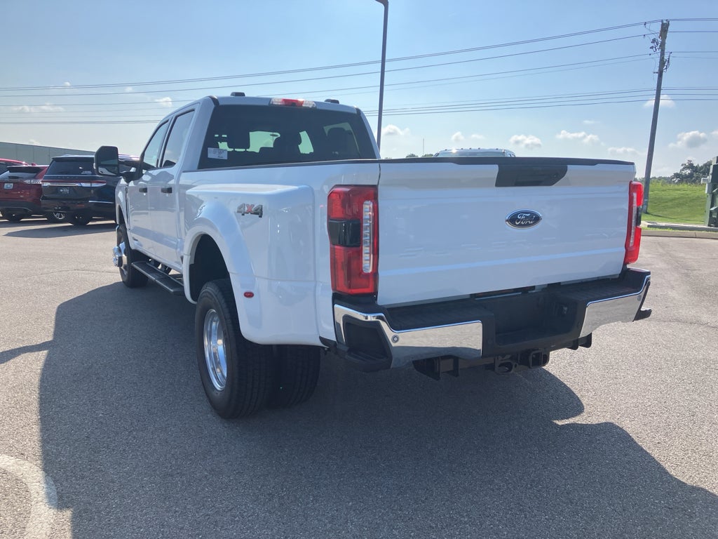 2026 Ford F-350 F-350® XLT