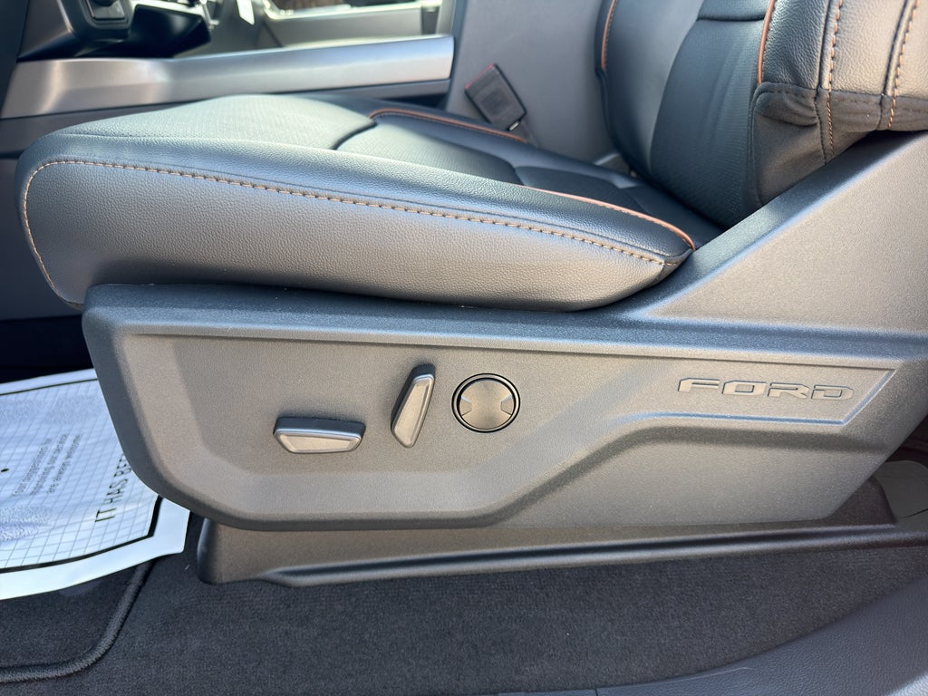 2026 Ford F-350 F-350® Lariat®