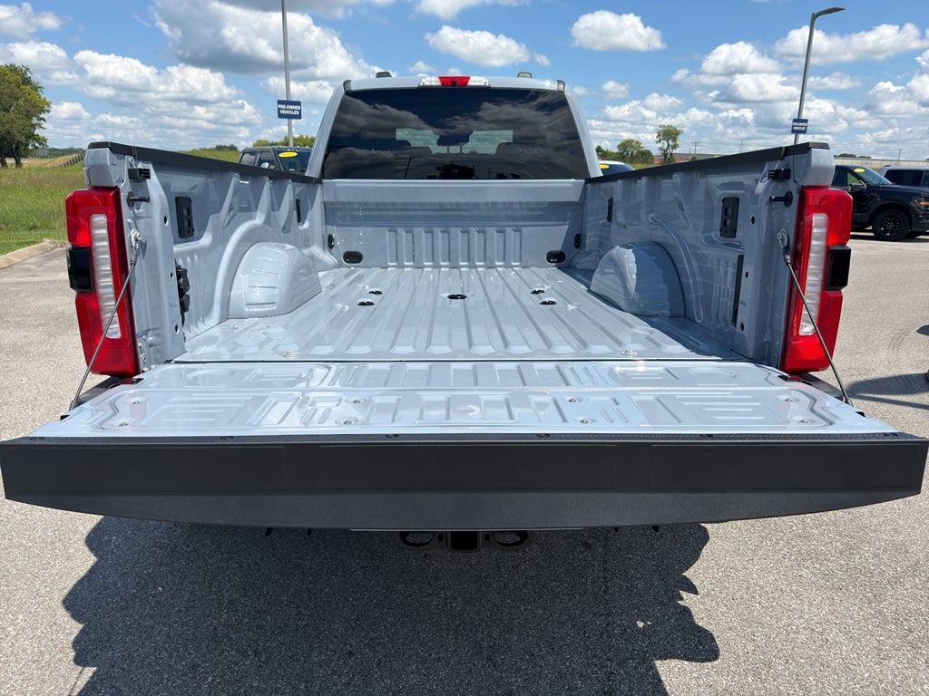 2026 Ford F-350 F-350® Lariat®