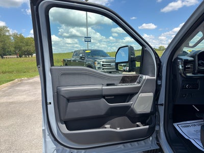 2026 Ford F-350 F-350® Lariat®