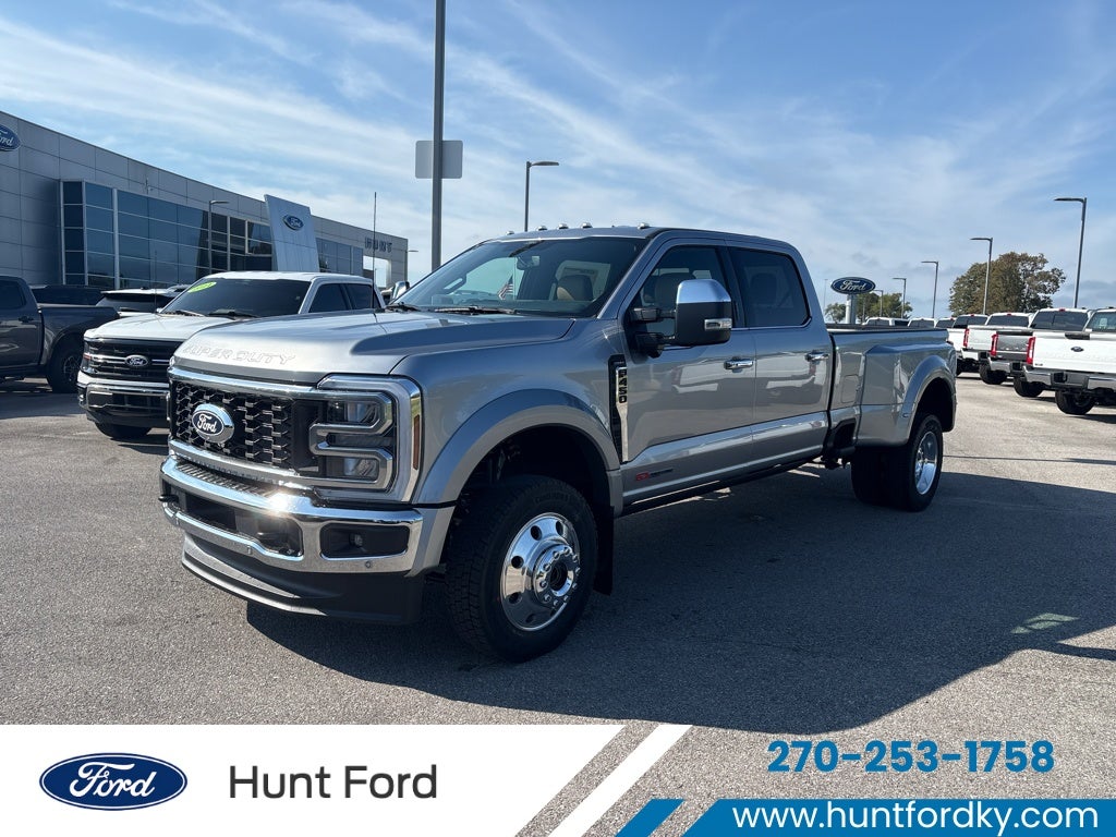 2027 Ford F-450 LARIAT