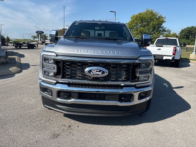 2027 Ford F-450 LARIAT
