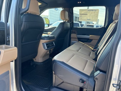 2027 Ford F-450 LARIAT