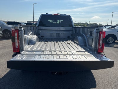 2027 Ford F-450 LARIAT