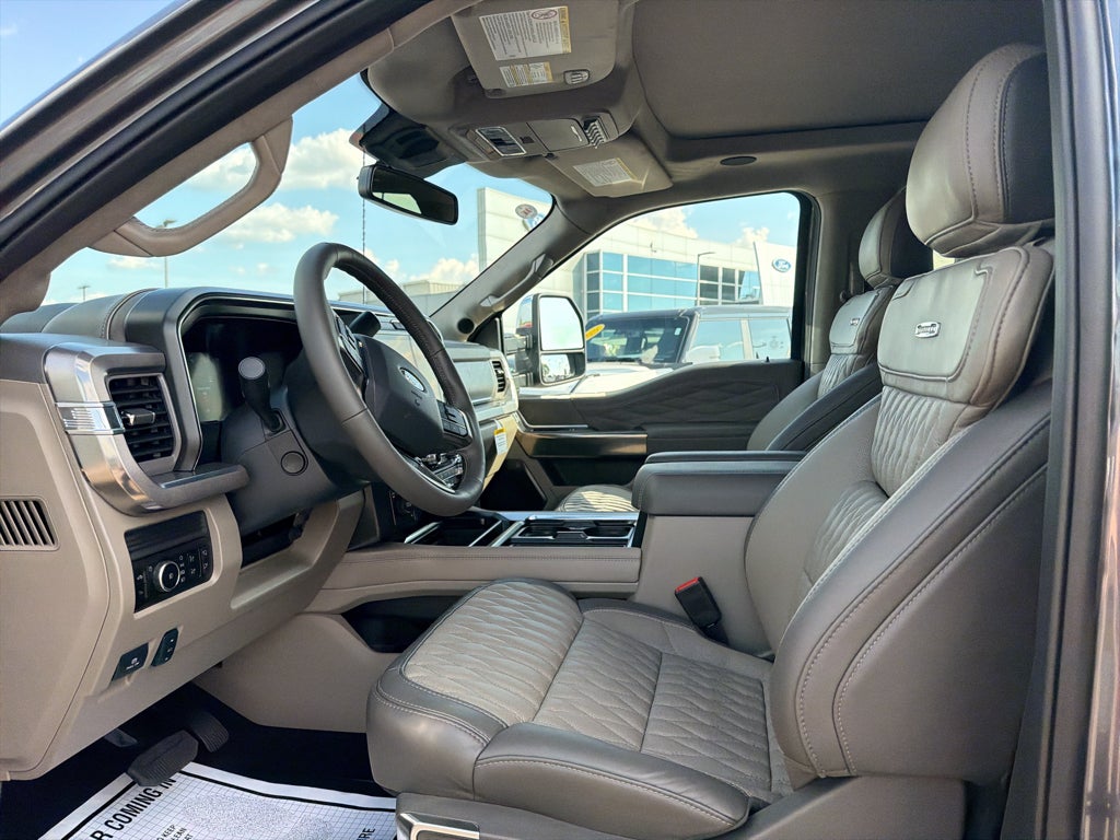 2027 Ford F-450 Platinum