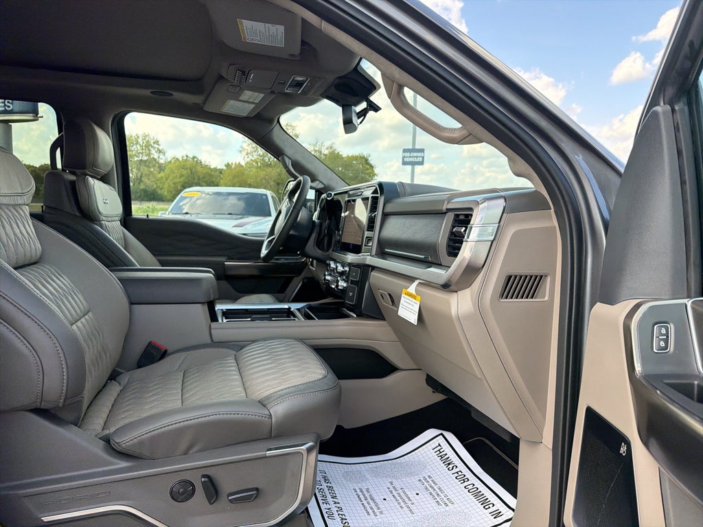 2027 Ford F-450 Platinum