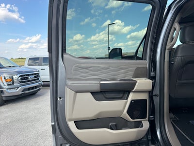 2027 Ford F-450 Platinum