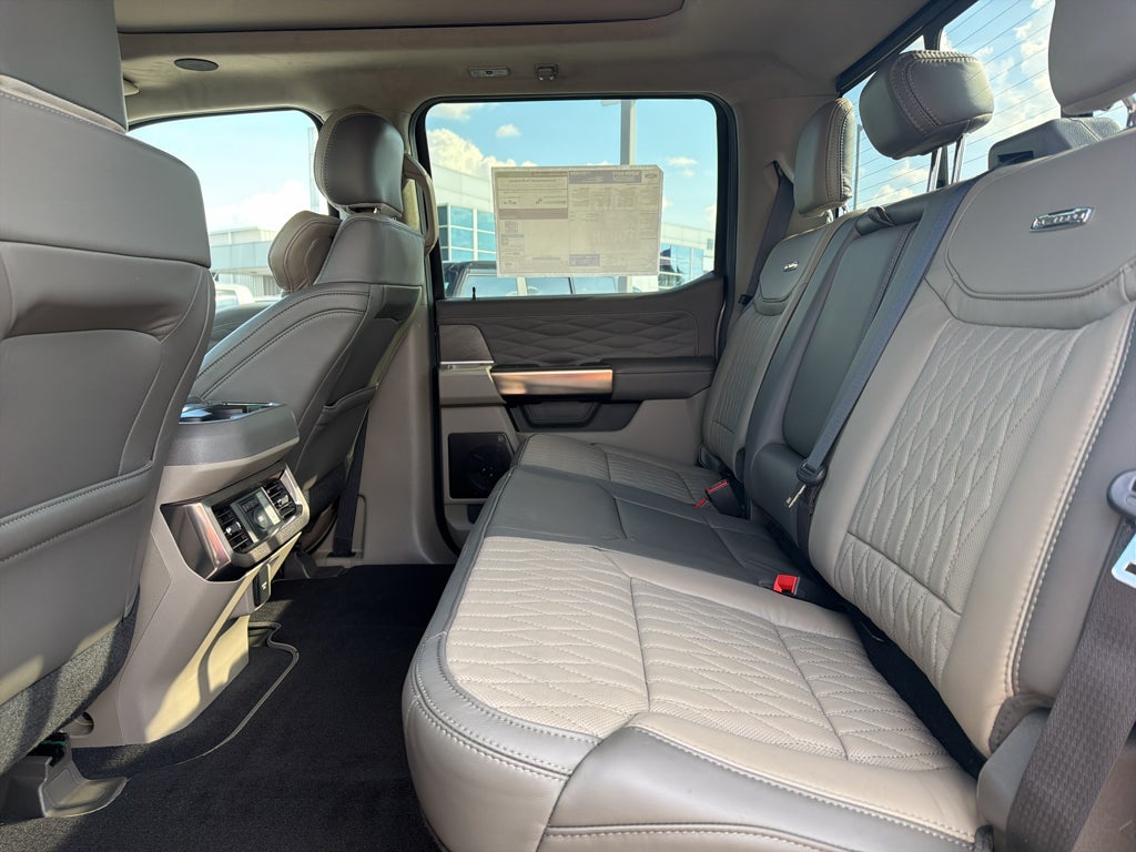 2027 Ford F-450 Platinum