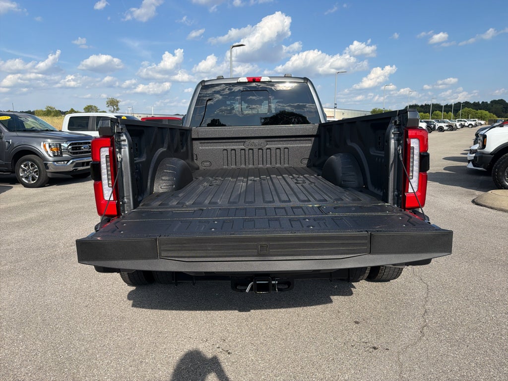 2027 Ford F-450 Platinum