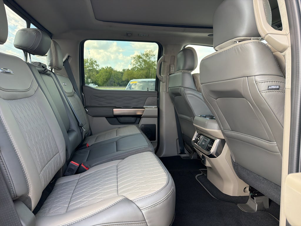 2027 Ford F-450 Platinum