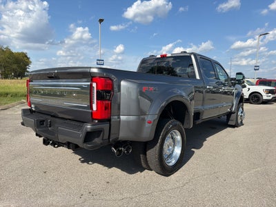 2027 Ford F-450 Platinum