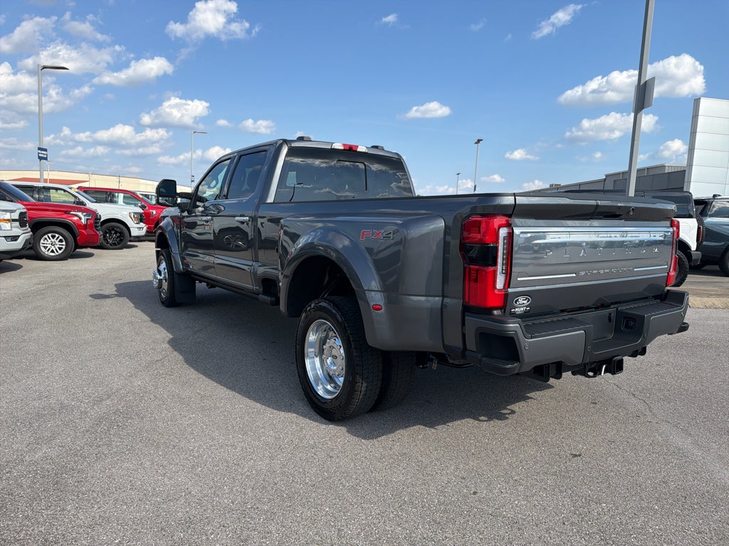 2027 Ford F-450 Platinum
