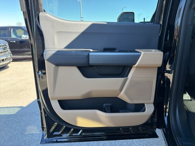 2027 Ford F-450 F-450® XLT