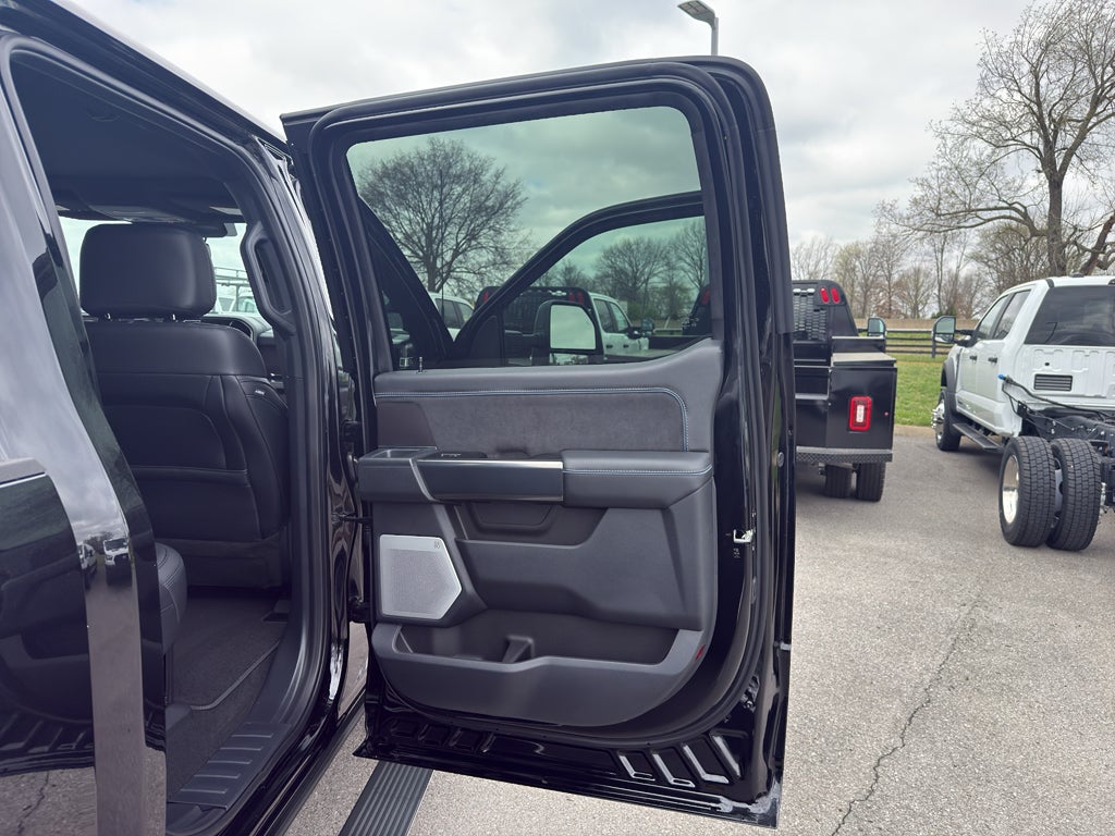 2026 Ford F-450 F-450® Platinum®